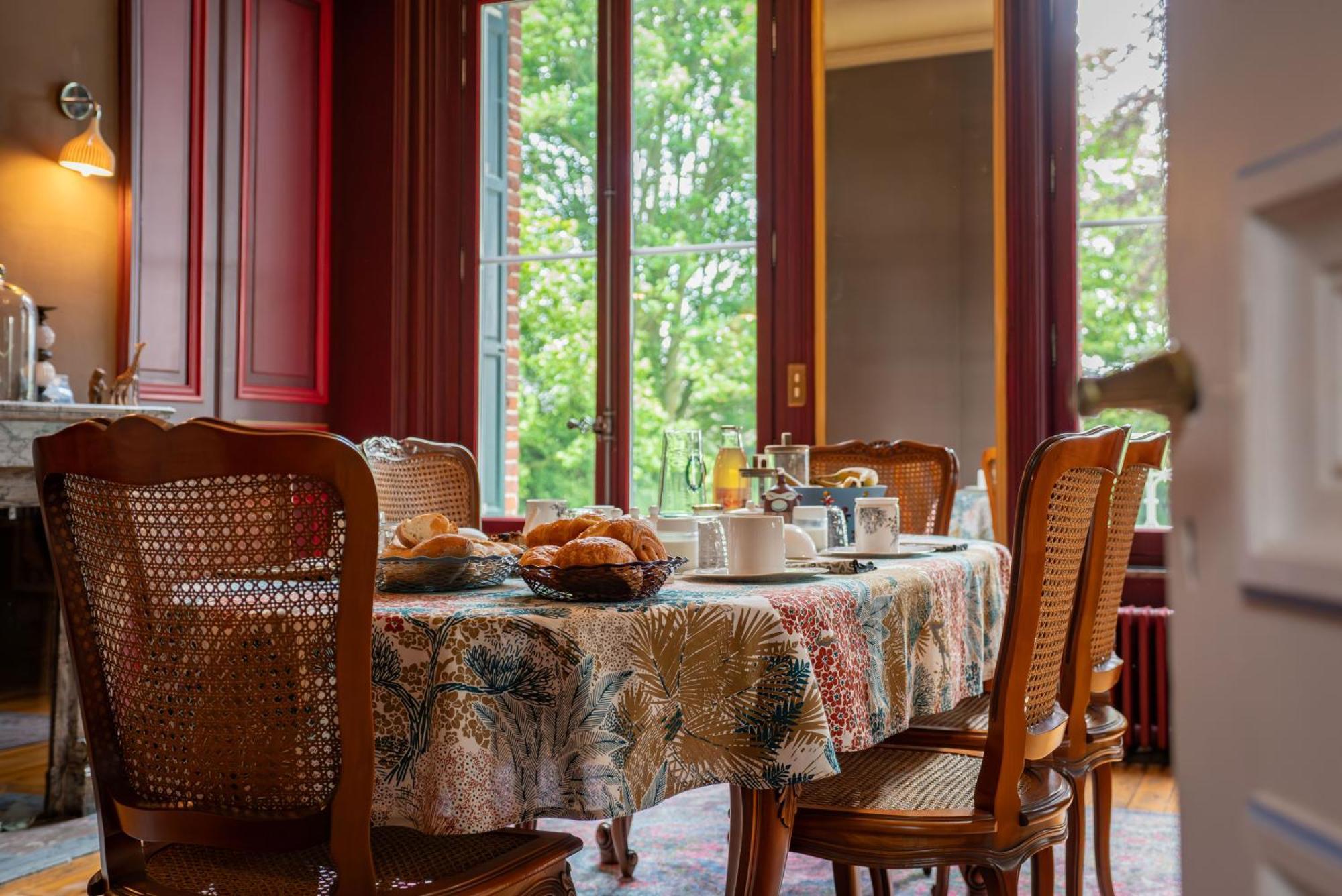 Mille Et Une Feuilles Saint-Martin-Lez-Tatinghem Eksteriør billede